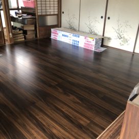 Ｔ様邸床貼り工事